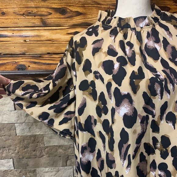Animal Print Cheetah Plus Size Ruffle Neck Swing Top 2X - Picture 7 of 9